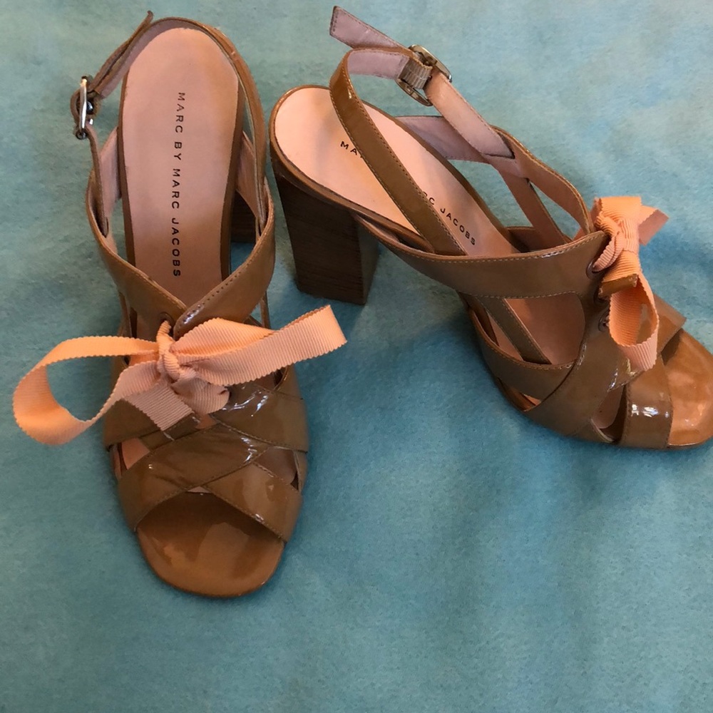Marc Jacobs Patent Ballet Pink Peep Heels Sz 7